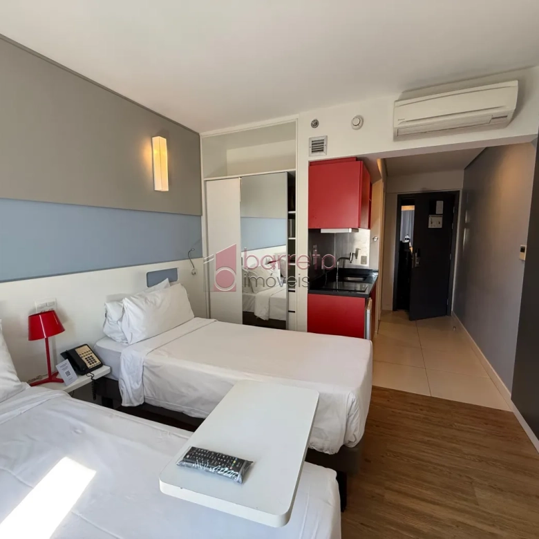 FLAT À VENDA NO MERCURE HOTEL – JUNDIAÍ/SP