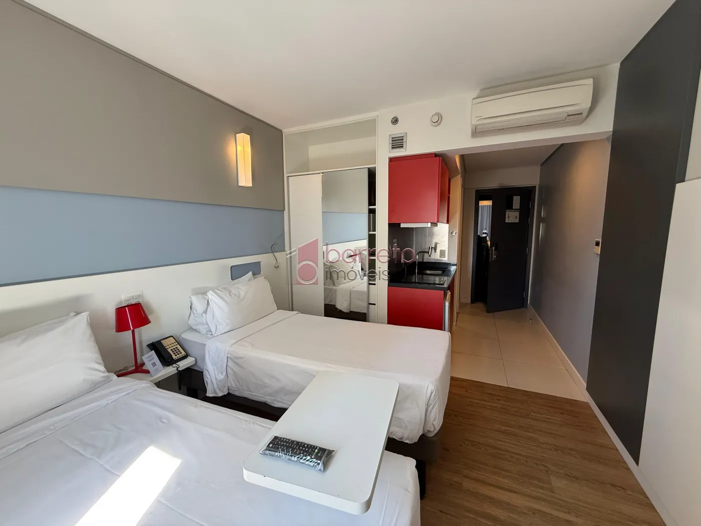 FLAT À VENDA NO MERCURE HOTEL – JUNDIAÍ/SP