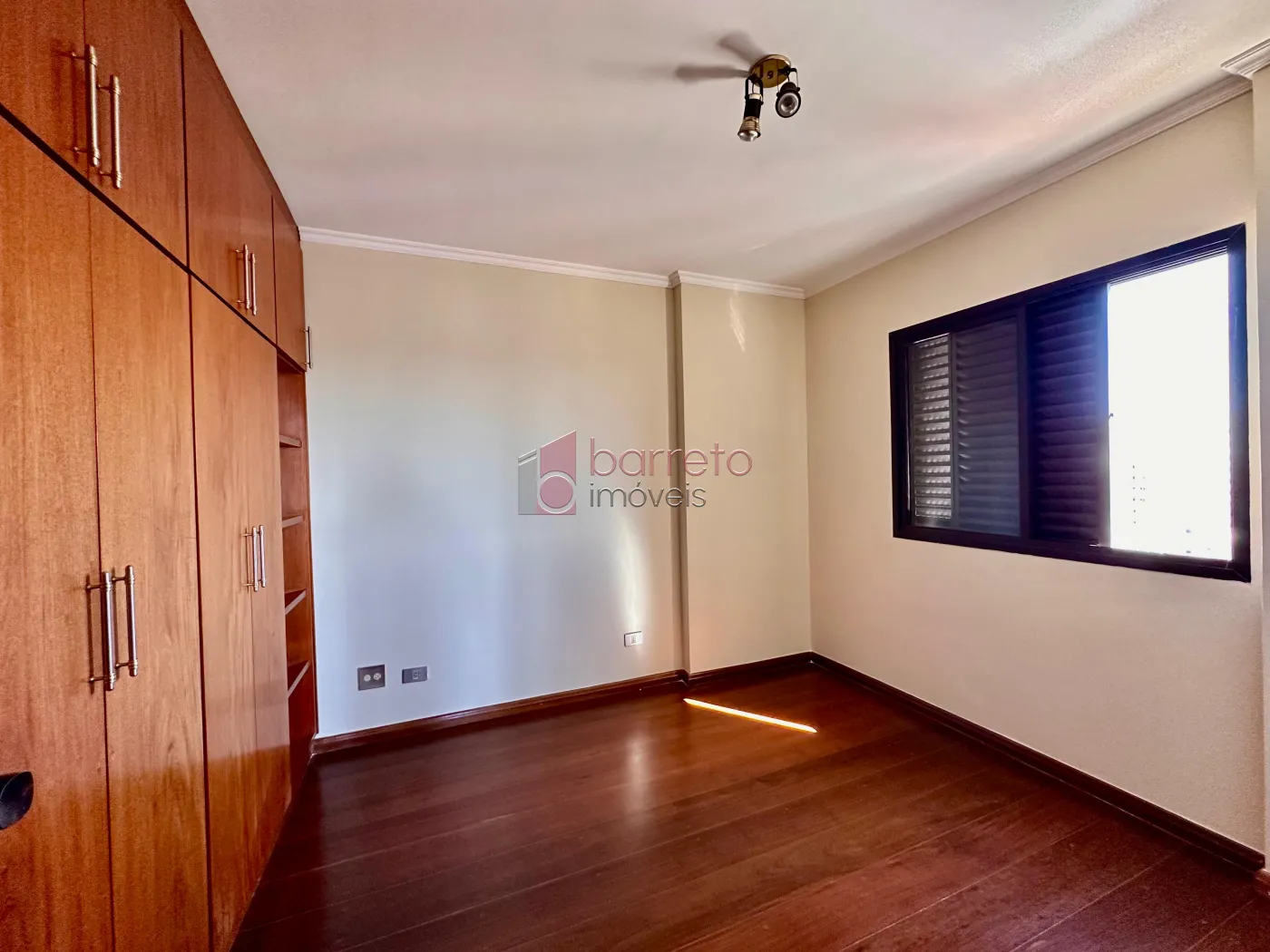 APARTAMENTO À VENDA NO EDIFÍCIO TROPICAL – JARDIM PARIS – JUNDIAÍ/SP