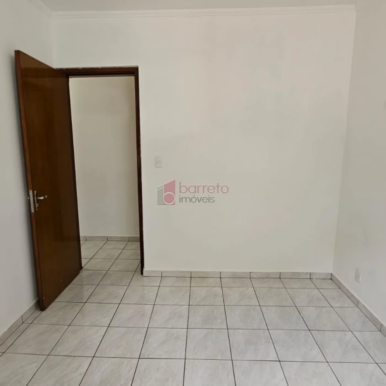 APARTAMENTO À VENDA NO EDIFÍCIO BRASIL – JUNDIAÍ/SP