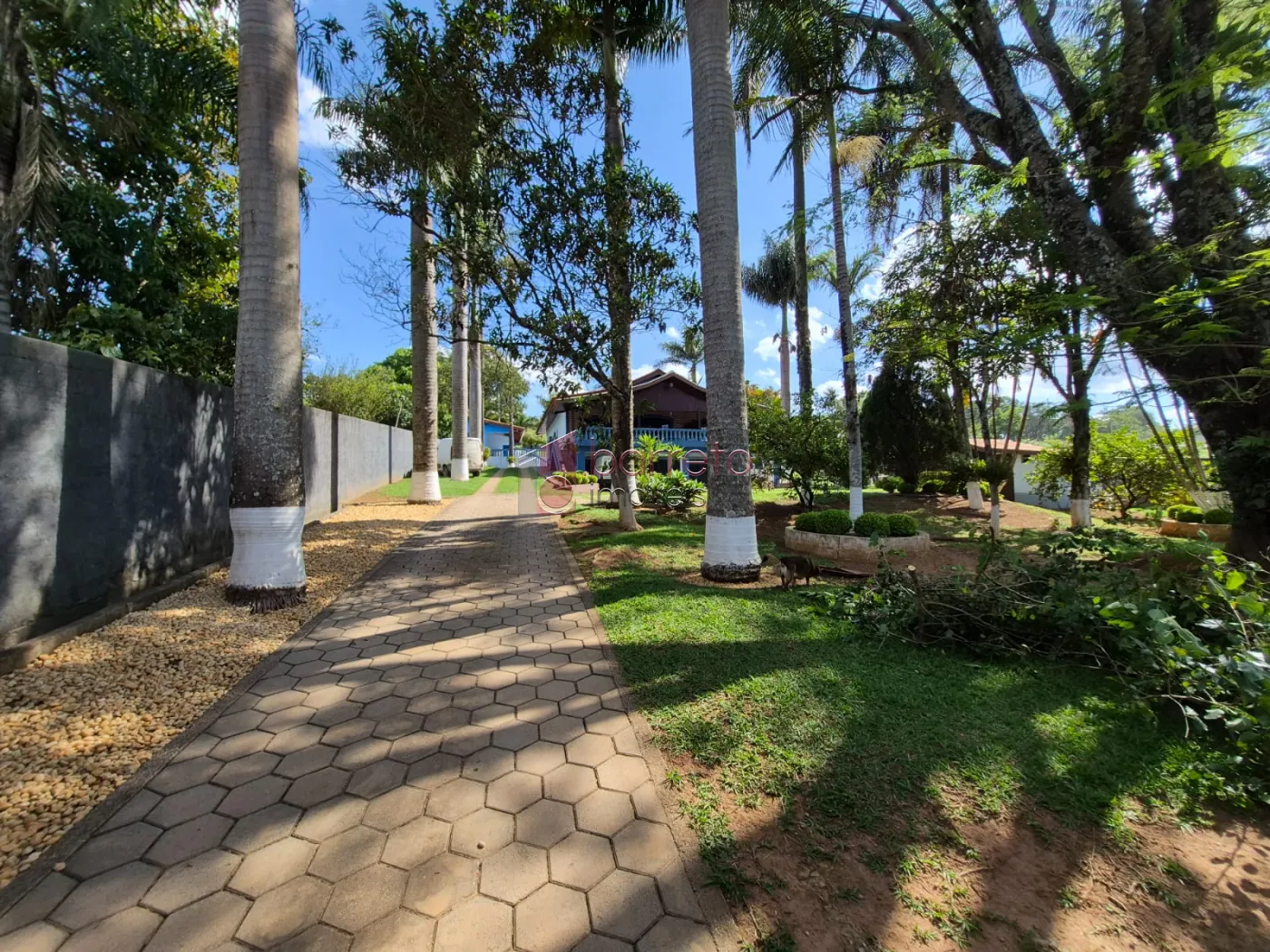 CHÁCARA COM 2.610 M² À VENDA NO LOTEAMENTO IARA EM ATIBAIA/SP