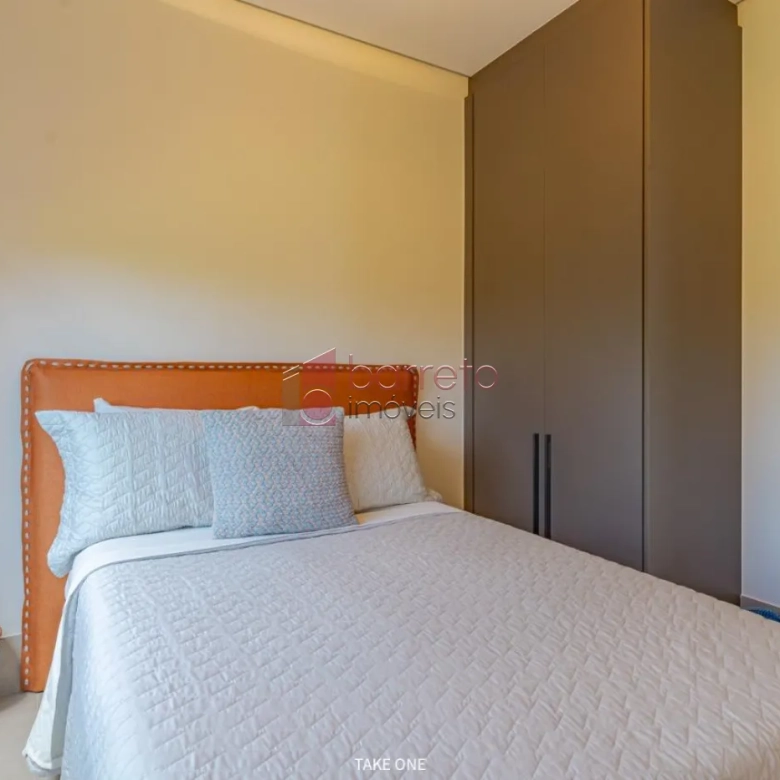 CASA TÉRREA À VENDA NO CONDOMÍNIO PORTAL JAPY GOLF CLUB EM CABREÚVA/SP