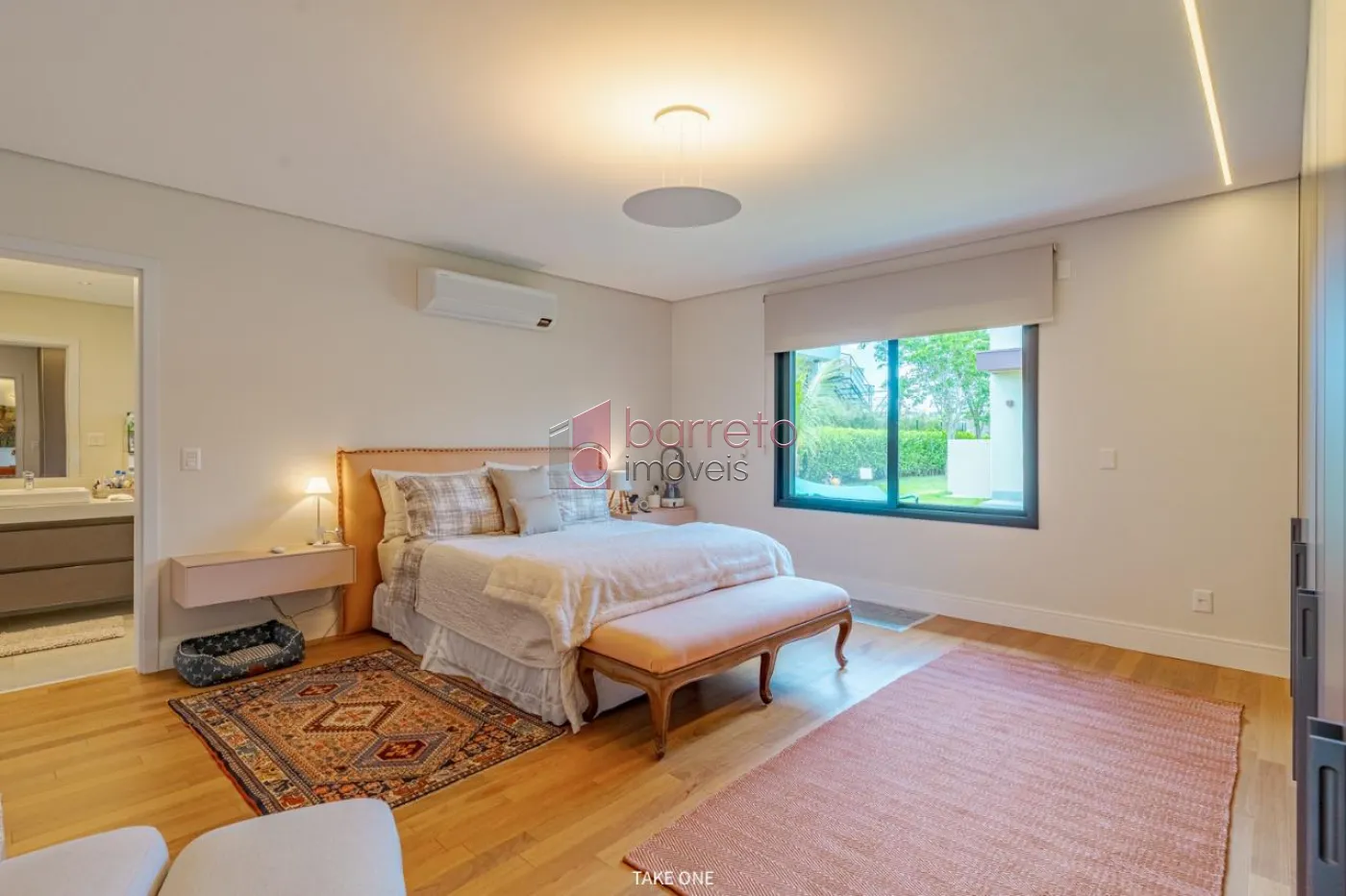 CASA TÉRREA À VENDA NO CONDOMÍNIO PORTAL JAPY GOLF CLUB EM CABREÚVA/SP