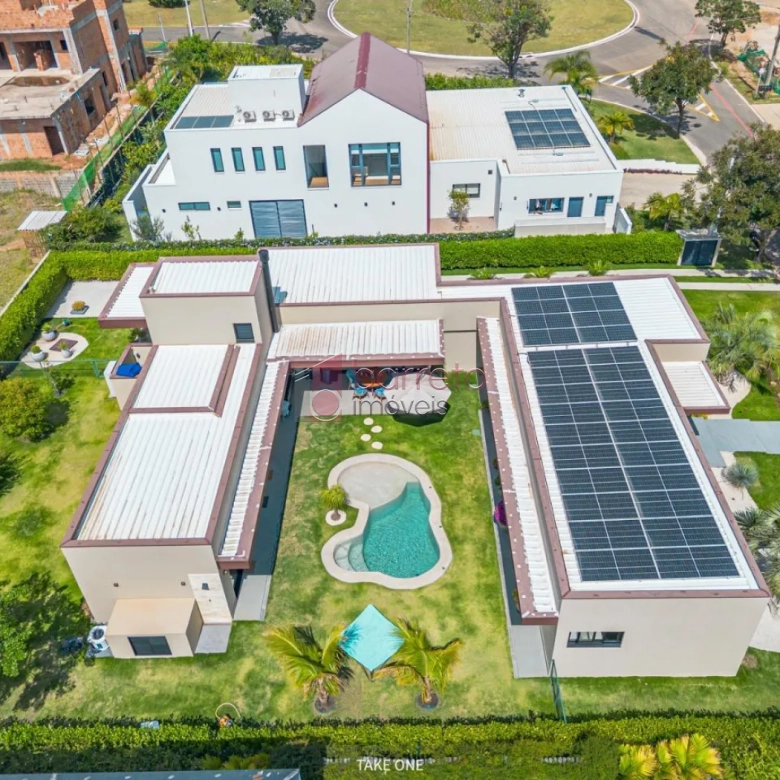 CASA TÉRREA À VENDA NO CONDOMÍNIO PORTAL JAPY GOLF CLUB EM CABREÚVA/SP