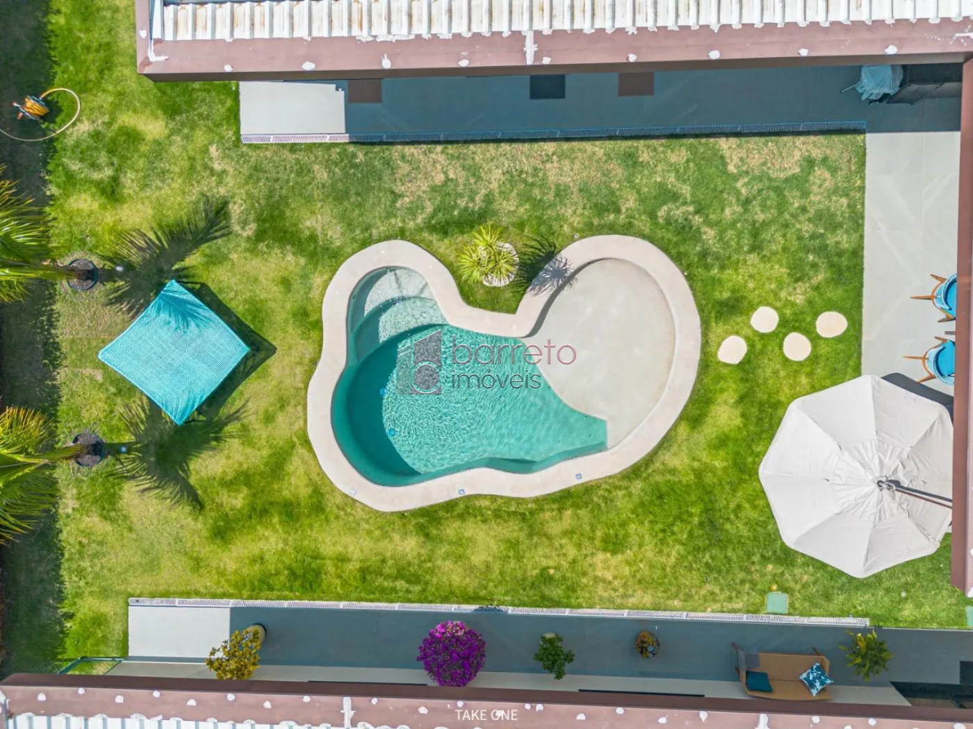 CASA TÉRREA À VENDA NO CONDOMÍNIO PORTAL JAPY GOLF CLUB EM CABREÚVA/SP