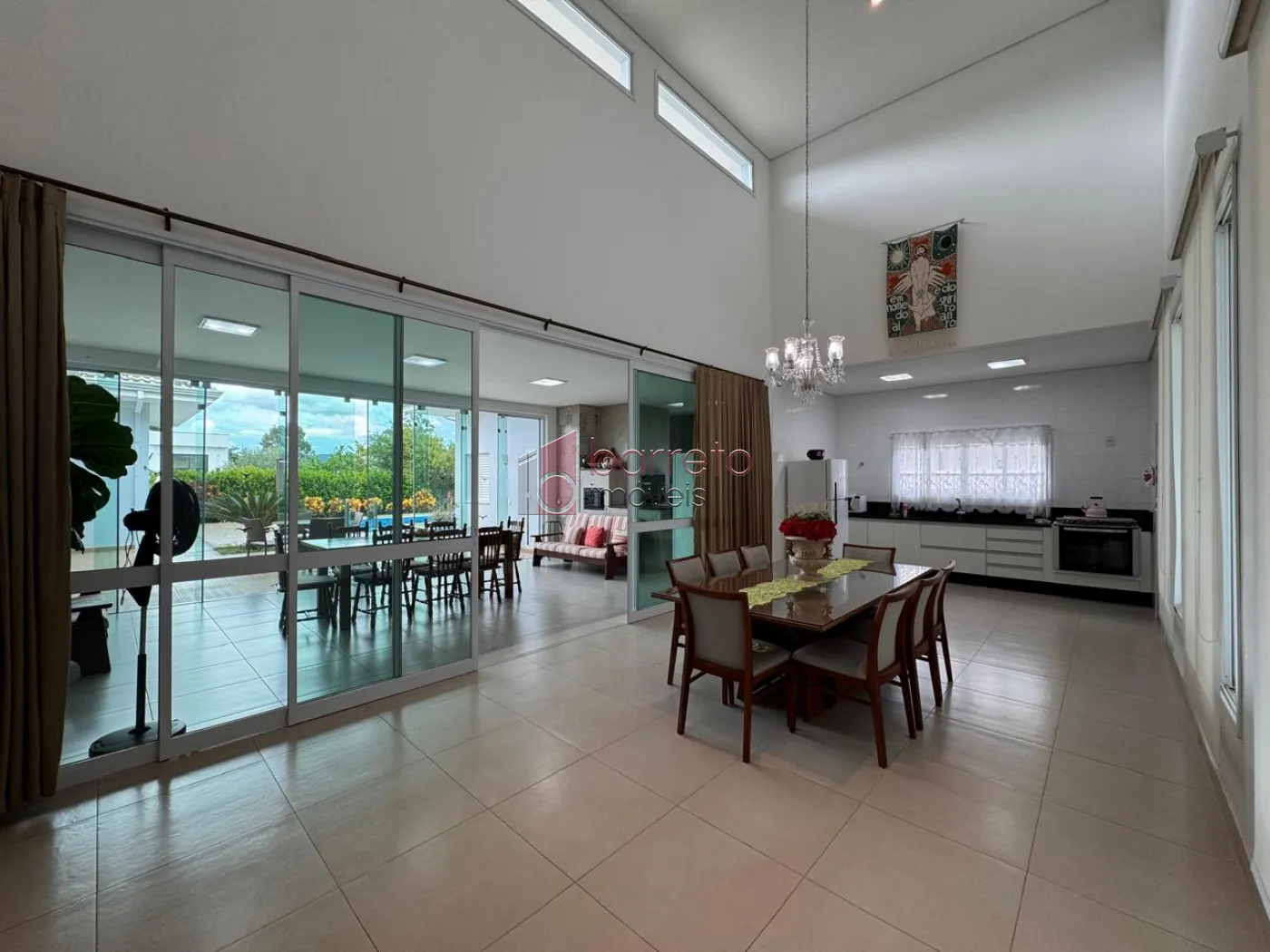 CASA TÉRREA À VENDA NO CONDOMÍNIO HARAS PINDORAMA – CABREÚVA/SP