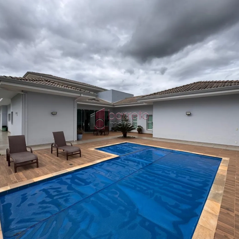 CASA TÉRREA À VENDA NO CONDOMÍNIO HARAS PINDORAMA – CABREÚVA/SP