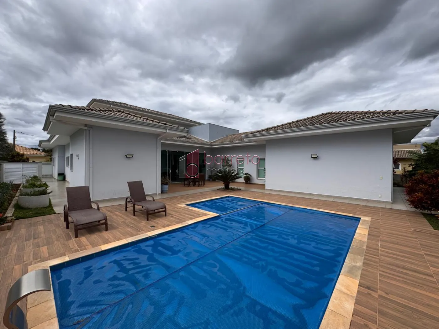CASA TÉRREA À VENDA NO CONDOMÍNIO HARAS PINDORAMA – CABREÚVA/SP