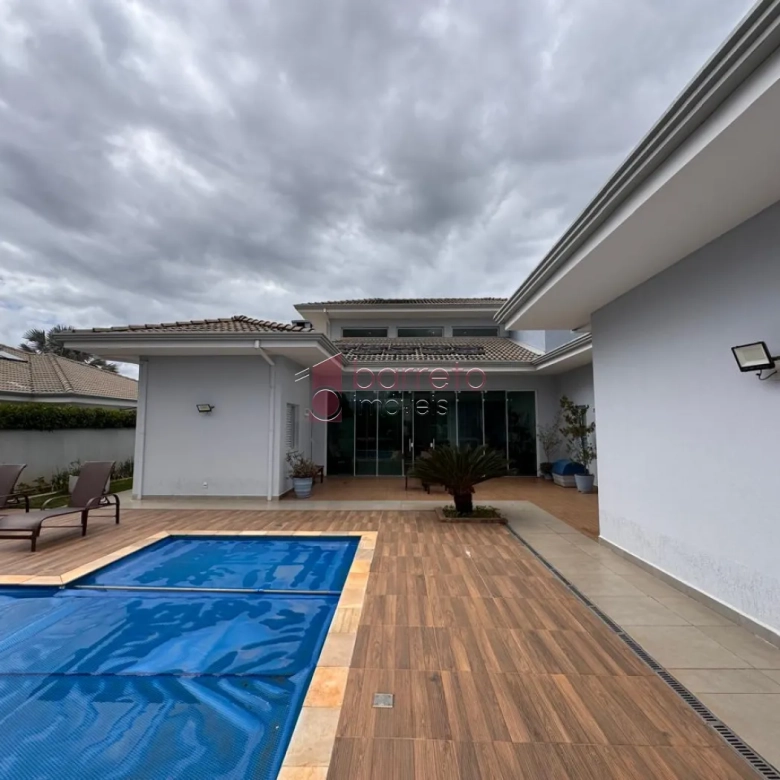 CASA TÉRREA À VENDA NO CONDOMÍNIO HARAS PINDORAMA – CABREÚVA/SP