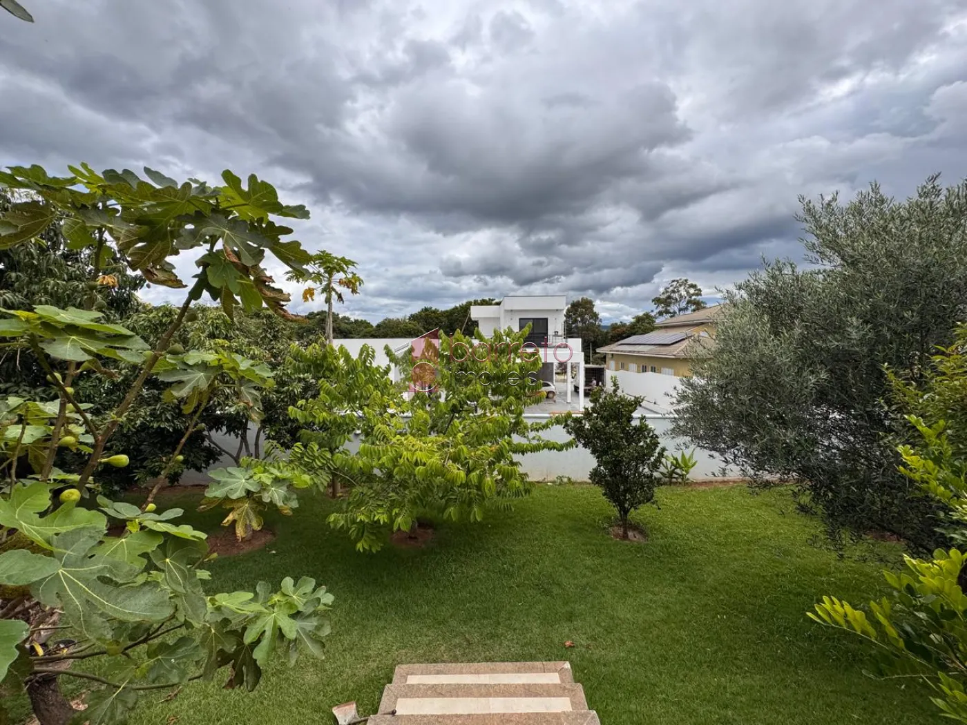 CASA TÉRREA À VENDA NO CONDOMÍNIO HARAS PINDORAMA – CABREÚVA/SP