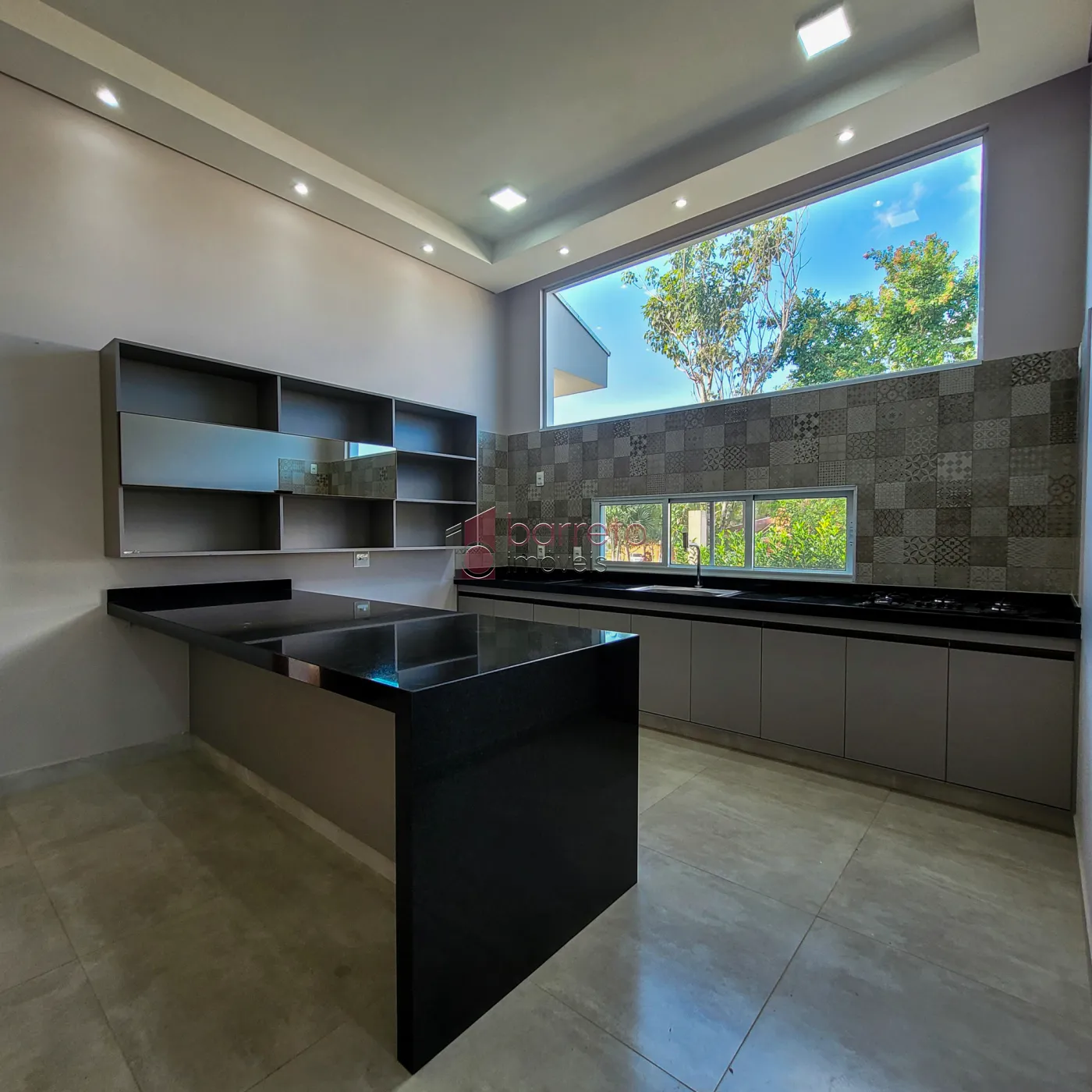 CASA PARA LOCAÇÃO OU VENDA NO CONDOMÍNIO HARAS PINDORAMA – CABREÚVA/SP