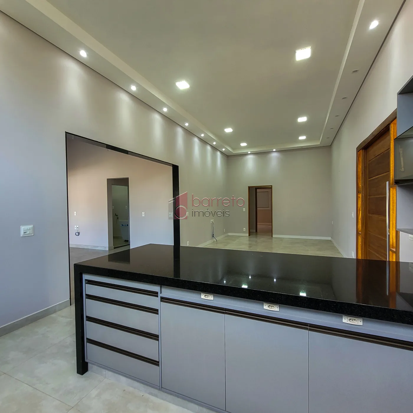 CASA PARA LOCAÇÃO OU VENDA NO CONDOMÍNIO HARAS PINDORAMA – CABREÚVA/SP
