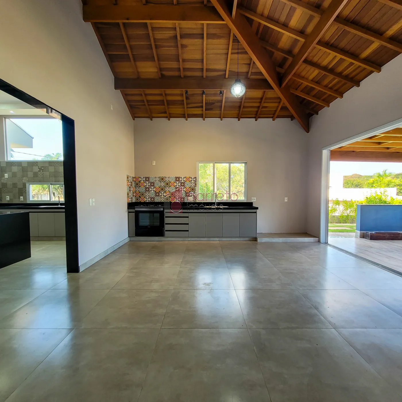 CASA PARA LOCAÇÃO OU VENDA NO CONDOMÍNIO HARAS PINDORAMA – CABREÚVA/SP