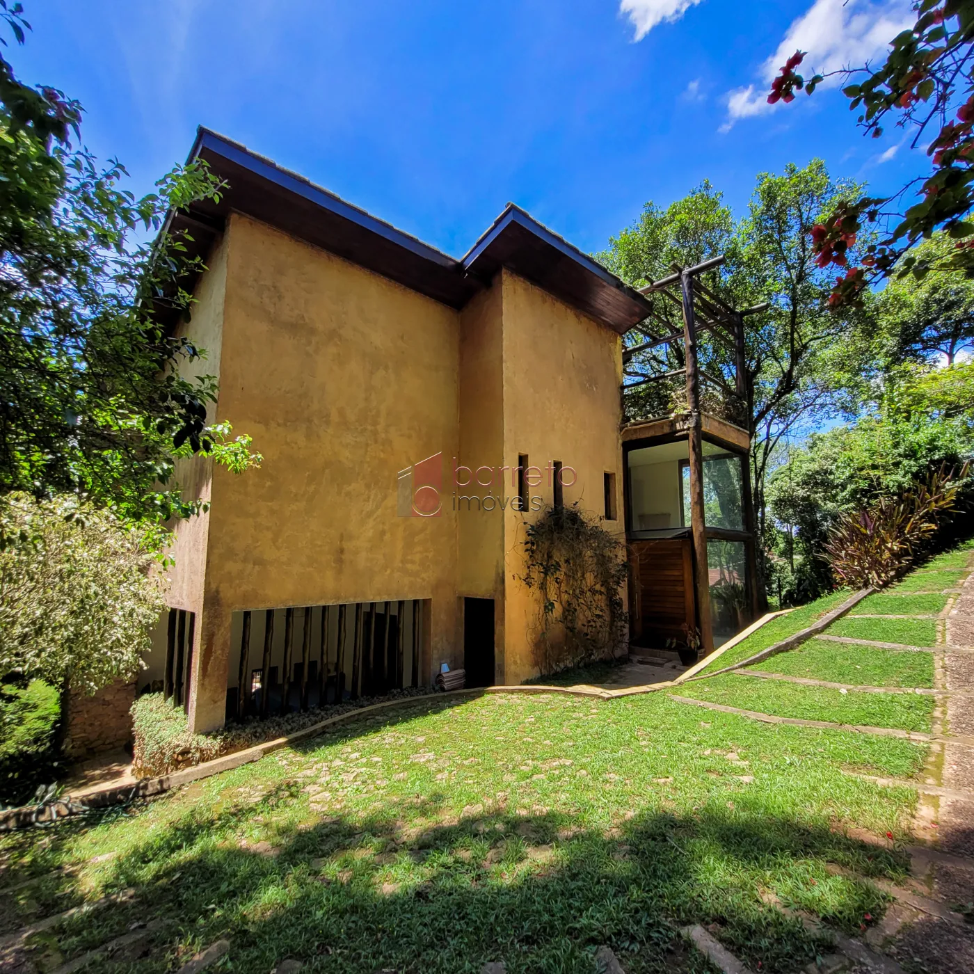 CASA À VENDA NO CONDOMÍNIO CAPITAL VILLE EM CAJAMAR/SP