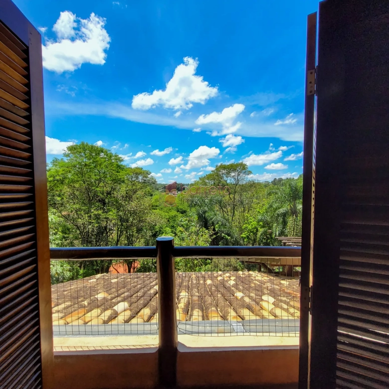 CASA À VENDA NO CONDOMÍNIO CAPITAL VILLE EM CAJAMAR/SP