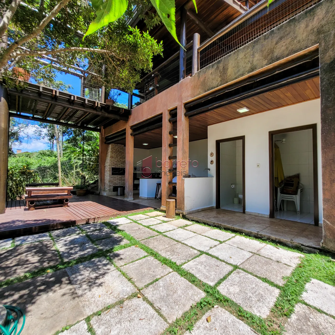 CASA À VENDA NO CONDOMÍNIO CAPITAL VILLE EM CAJAMAR/SP