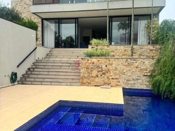 CASA À VENDA NO CONDOMÍNIO SERRA AZUL – ITUPEVA/SP