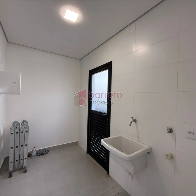 CASA SOBRADO COM 03 SUÍTES À VENDA NO CONDOMÍNIO VILLAGIO AZZURE – ITUPEVA/SP