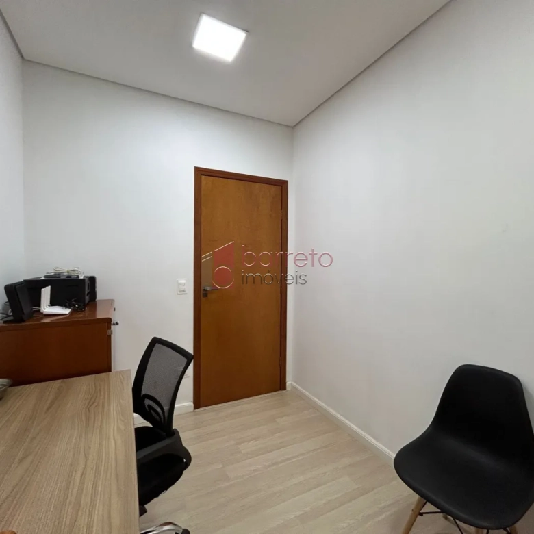 CASA À VENDA NO CONDOMÍNIO COLINAS DE INHANDJARA EM ITUPEVA/SP
