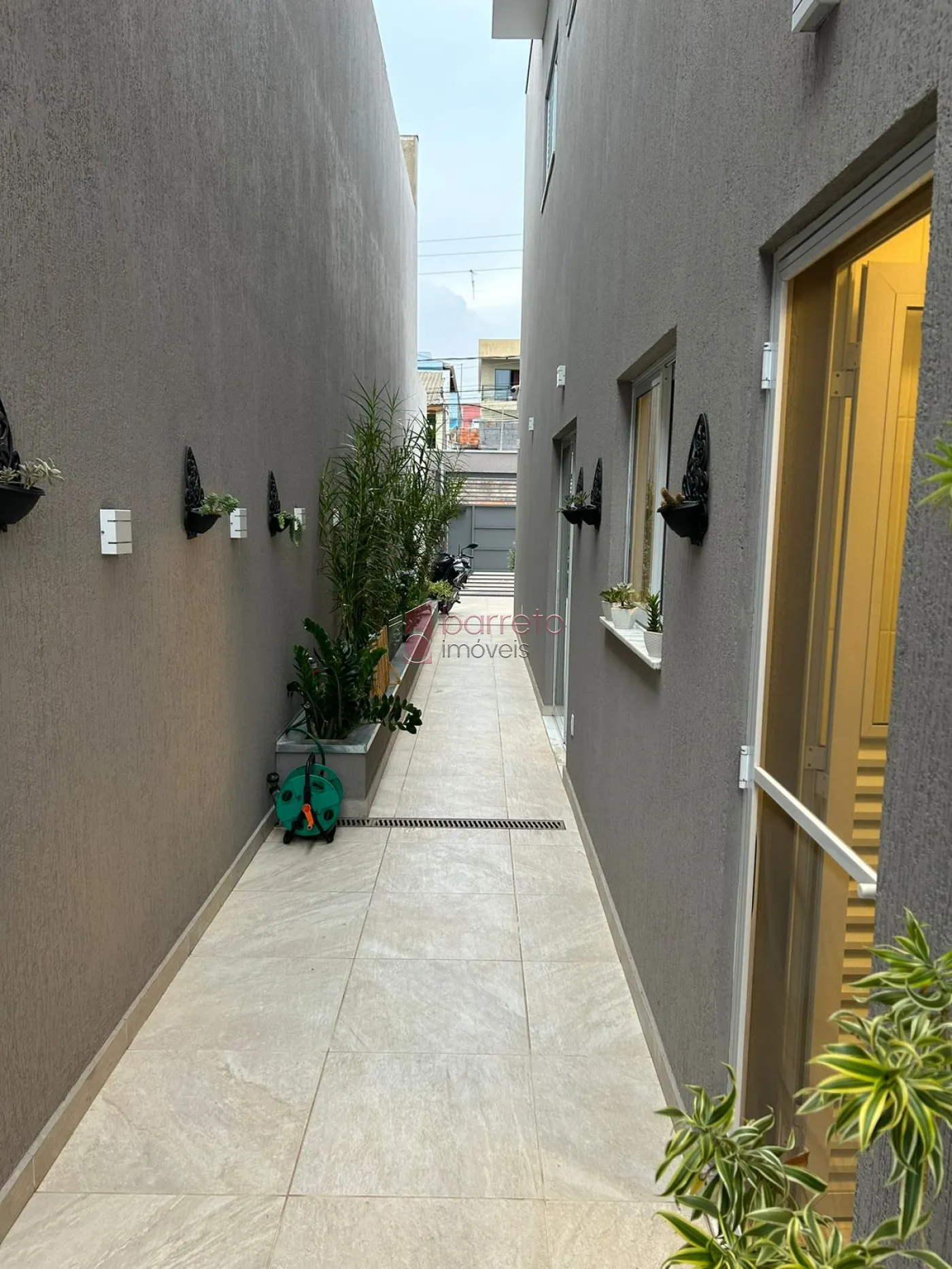 CASA À VENDA NO BAIRRO MONTE SERRAT/RIO DAS PEDRAS EM ITUPEVA/SP