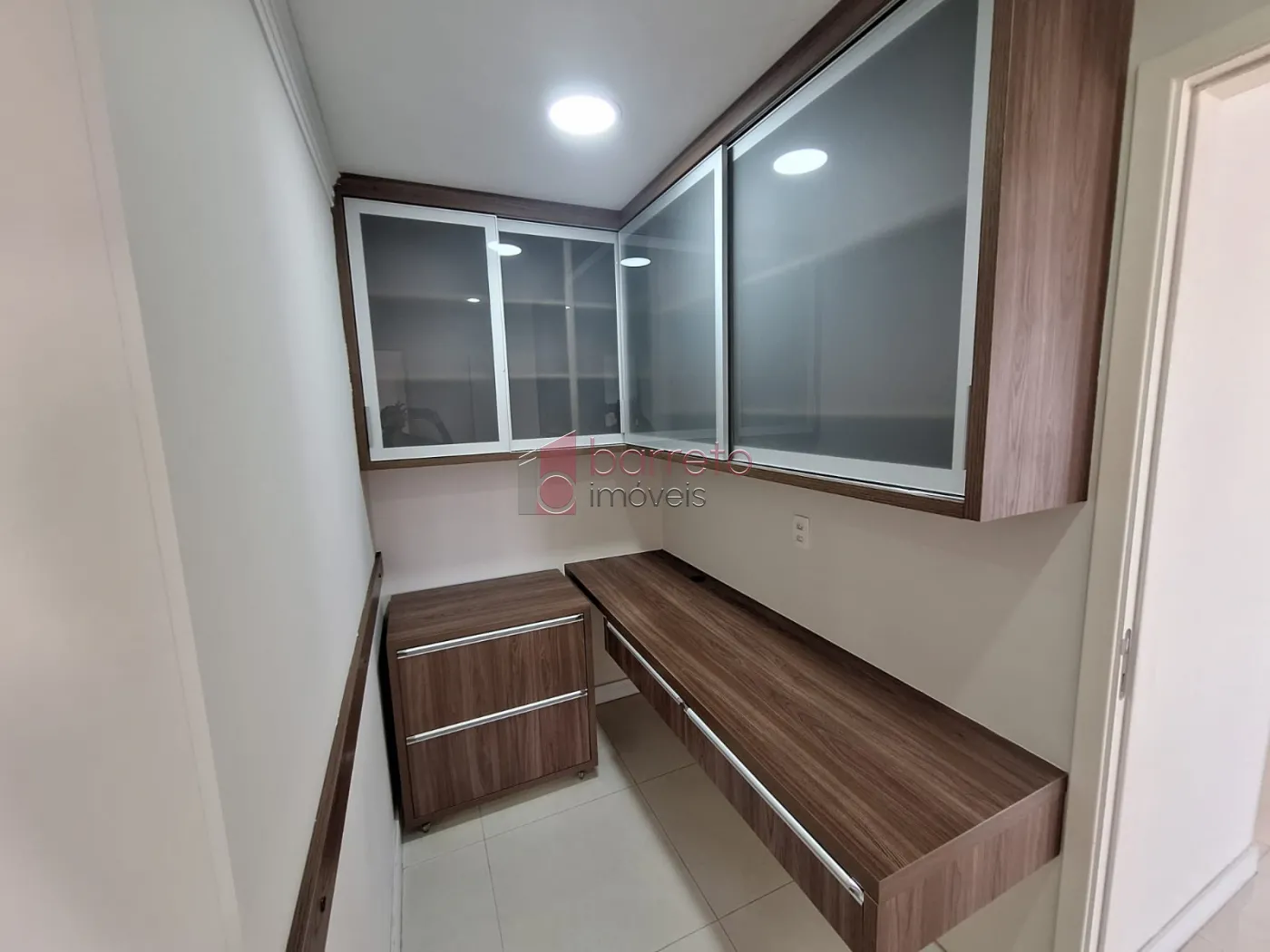 APARTAMENTO À VENDA NO CONDOMÍNIO ALTA VISTA EM JUNDIAÍ/SP