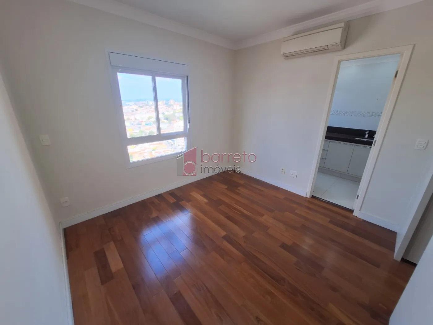 APARTAMENTO À VENDA NO CONDOMÍNIO ALTA VISTA EM JUNDIAÍ/SP
