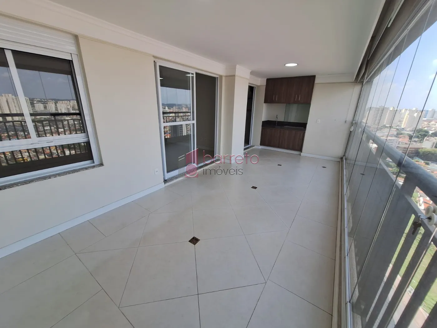 APARTAMENTO À VENDA NO CONDOMÍNIO ALTA VISTA EM JUNDIAÍ/SP