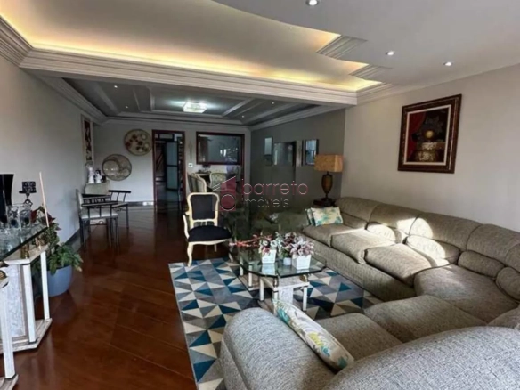 APARTAMENTO ALTO PADRÃO COM 3 DORMITÓRIOS À VENDA NO CENTRO DE JUNDIAÍ/SP