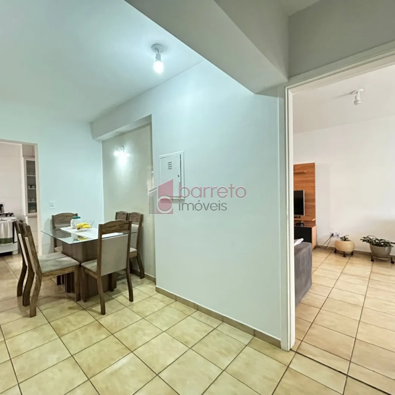 APARTAMENTO À VENDA NO EDIFÍCIO EURICO LOURENÇÃO EM JUNDIAÍ/SP