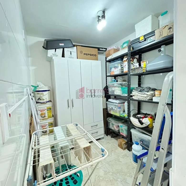 APARTAMENTO À VENDA NO EDIFÍCIO EURICO LOURENÇÃO EM JUNDIAÍ/SP