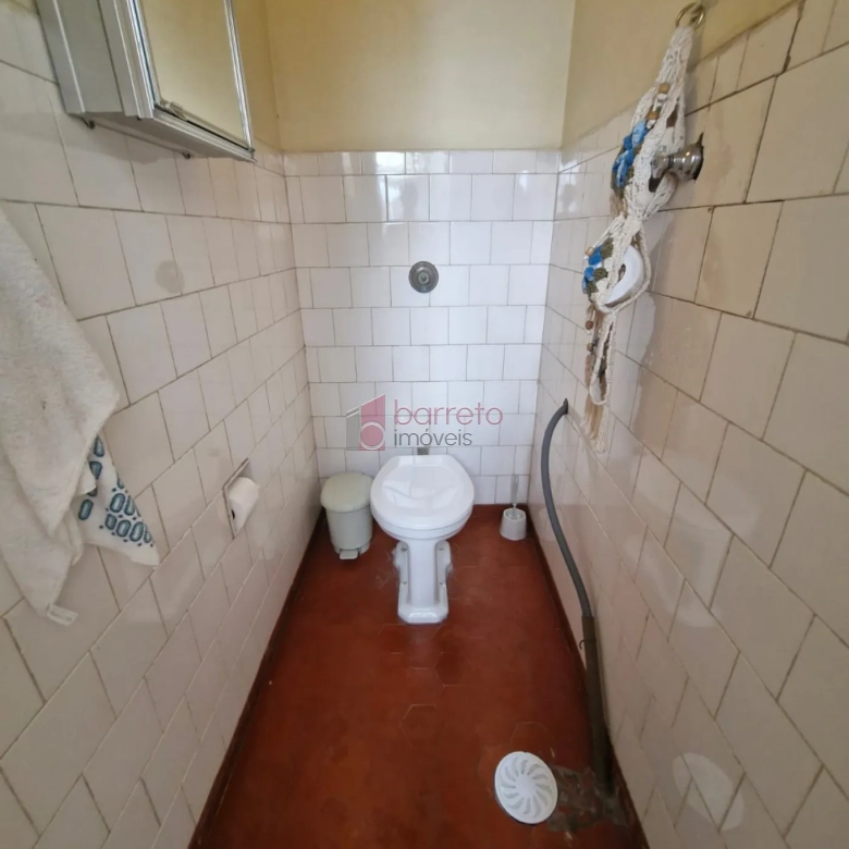 APARTAMENTO MOBILIADO PARA LOCAÇÃO E VENDA NO EDÍFICIO ANTÔNIO FARINA – JUNDIAÍ/SP