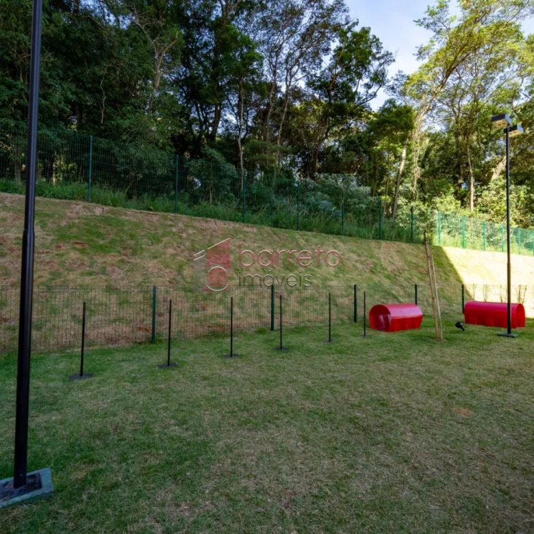 APARTAMENTO À VENDA NO CONDOMÍNIO DIFFERENZIATO – JUNDIAÍ/SP