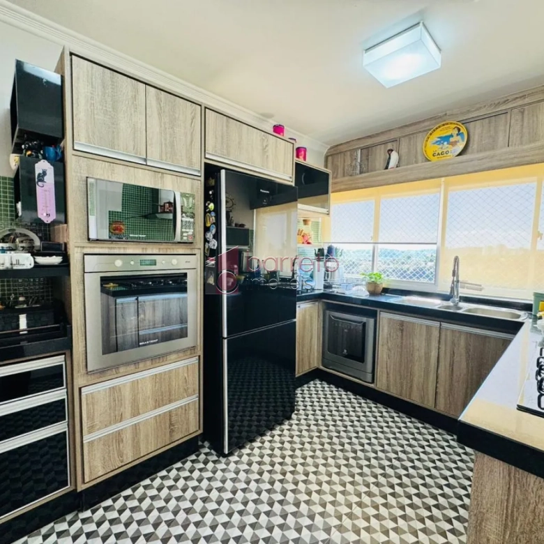 APARTAMENTO MOBILIADO À VENDA NO CONDOMÍNIO MORADA DO SOL – JUNDIAÍ/SP