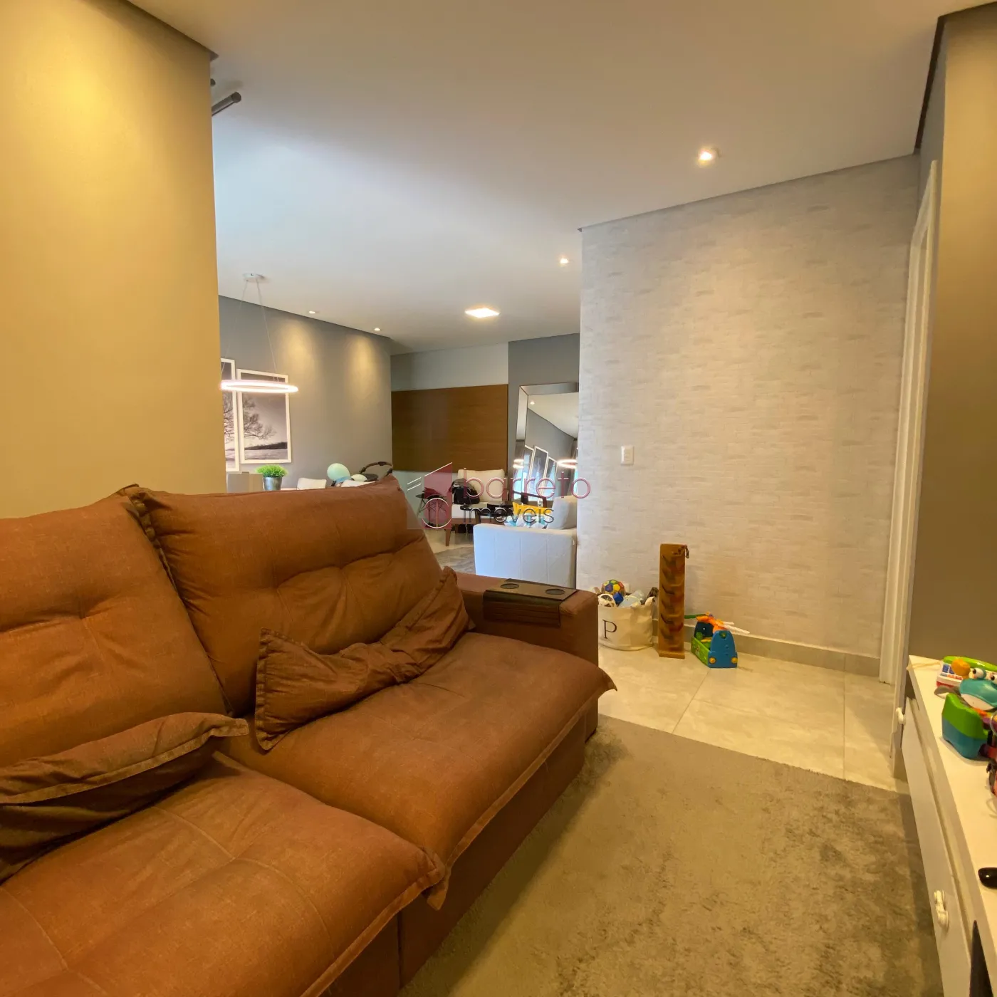 APARTAMENTO À VENDA NO CONDOMÍNIO TERRAÇOS DA SERRA – JUNDIAÍ/SP