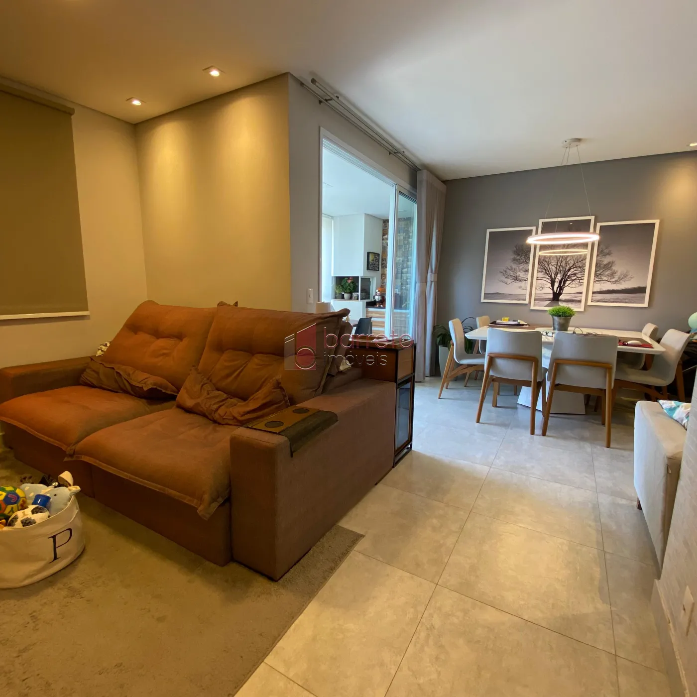 APARTAMENTO À VENDA NO CONDOMÍNIO TERRAÇOS DA SERRA – JUNDIAÍ/SP