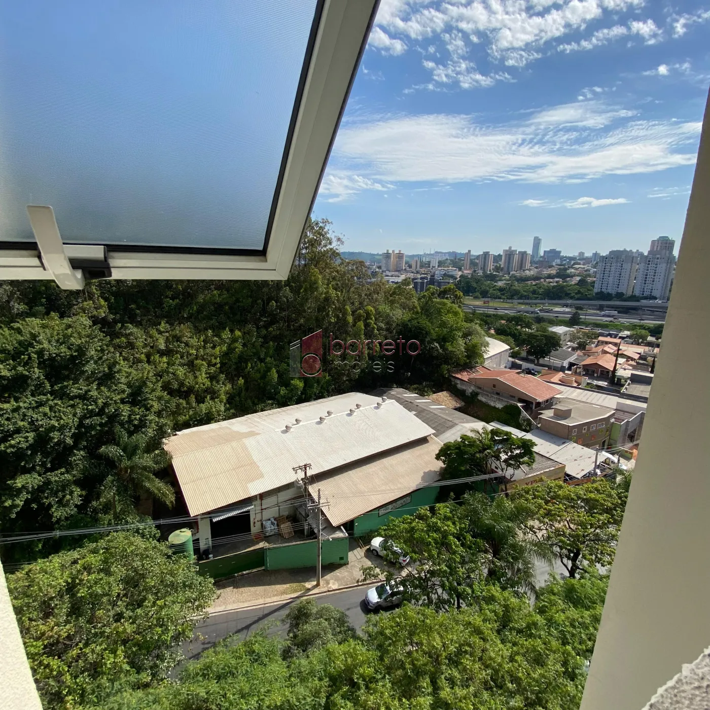 APARTAMENTO À VENDA NO CONDOMÍNIO TERRAÇOS DA SERRA – JUNDIAÍ/SP