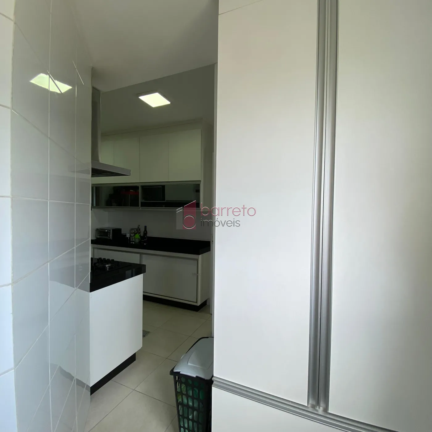 APARTAMENTO À VENDA NO CONDOMÍNIO TERRAÇOS DA SERRA – JUNDIAÍ/SP