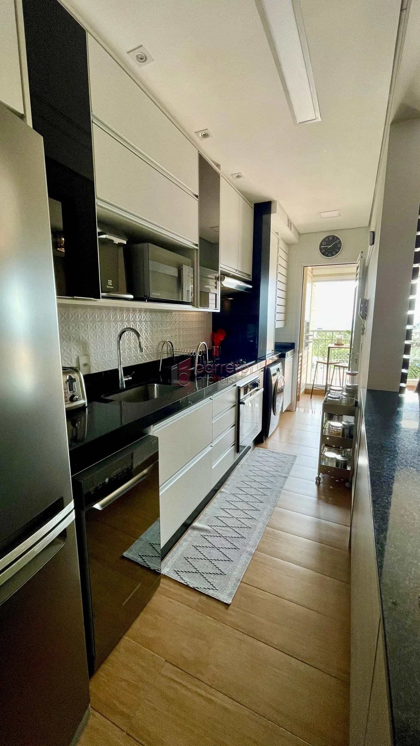 APARTAMENTO COM 3 DORMITÓRIOS À VENDA NO CONDOMÍNIO BOSQUE DOS JURITIS – MEDEIROS – JUNDIAÍ/SP