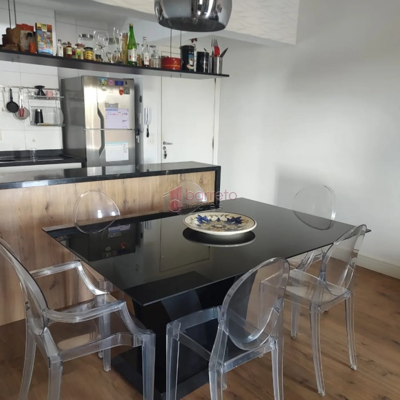 APARTAMENTO COM 03 QUARTOS E 01 SUÍTE À VENDA NO CONDOMÍNIO ESPAÇO E VIDA EM JUNDIAÍ/SP