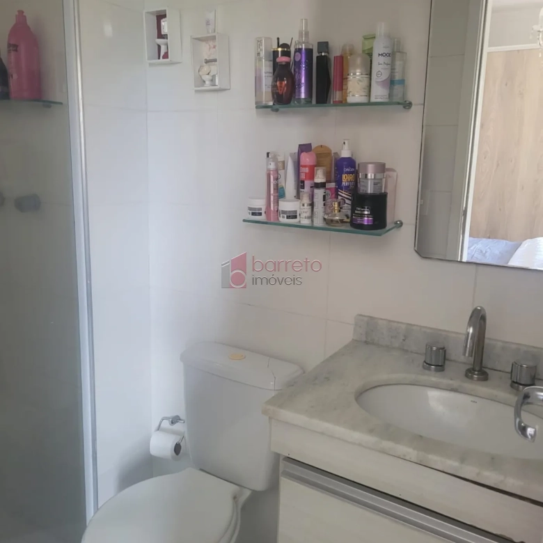 APARTAMENTO COM 03 QUARTOS E 01 SUÍTE À VENDA NO CONDOMÍNIO ESPAÇO E VIDA EM JUNDIAÍ/SP