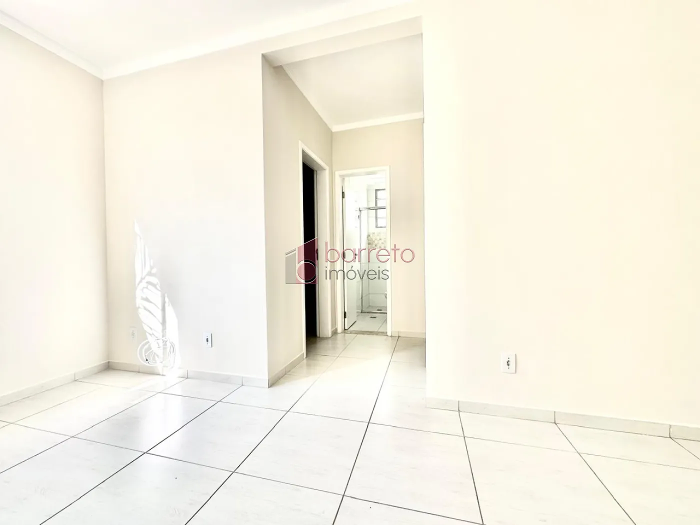 APARTAMENTO À VENDA NO CONDOMÍNIO EMBIRUÇU – RESERVA DO JAPI – JUNDIAÍ/SP