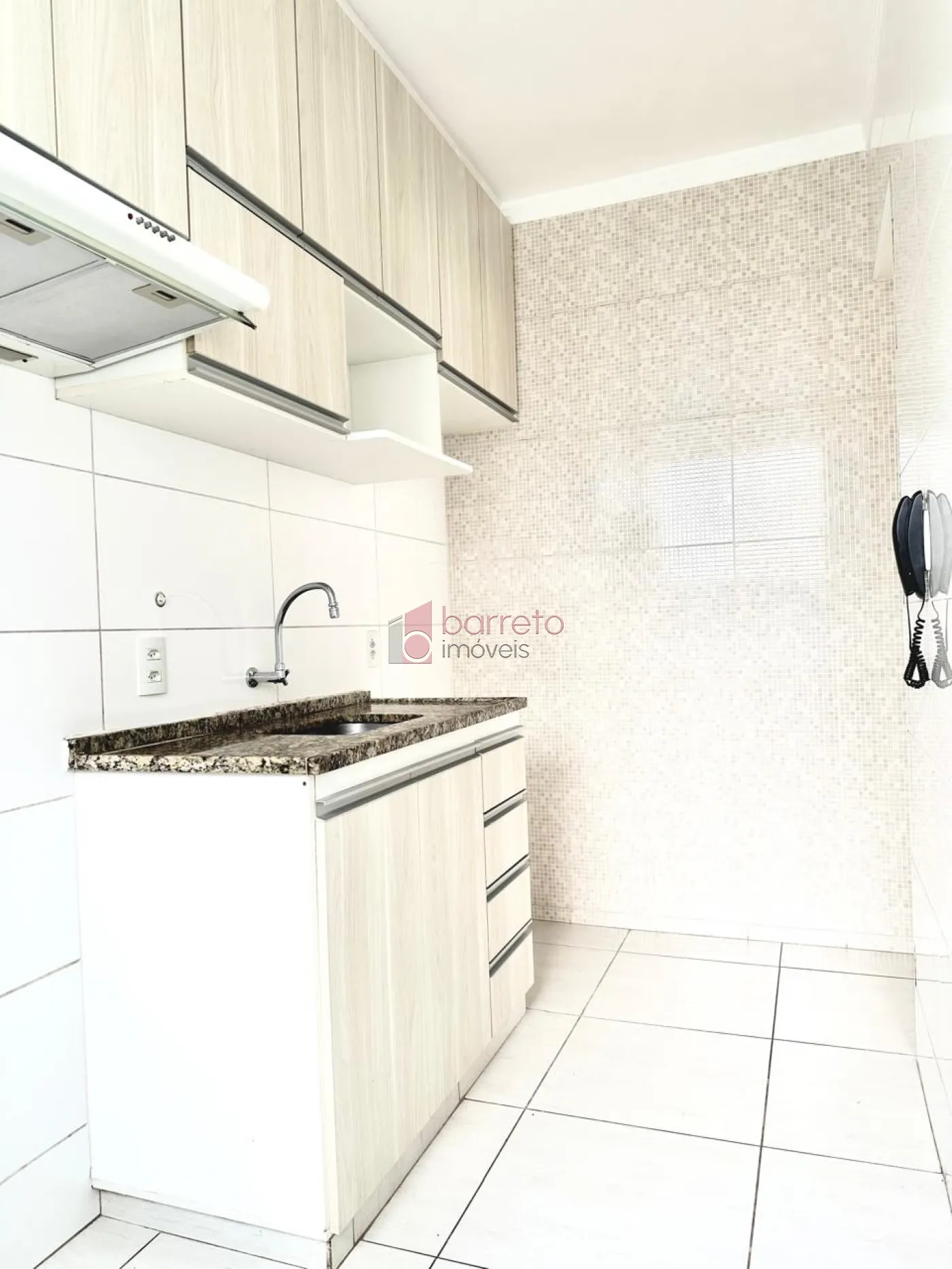 APARTAMENTO À VENDA NO CONDOMÍNIO EMBIRUÇU – RESERVA DO JAPI – JUNDIAÍ/SP