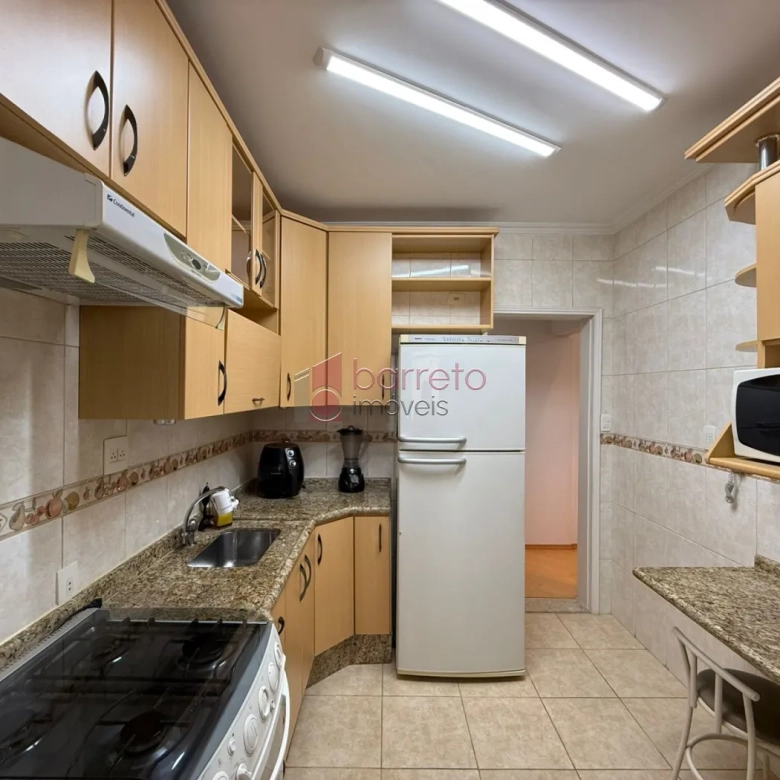 APARTAMENTO MOBILIADO COM 03 QUARTOS À VENDA NO EDIFÍCIO NAPOLI – JUNDIAÍ/SP