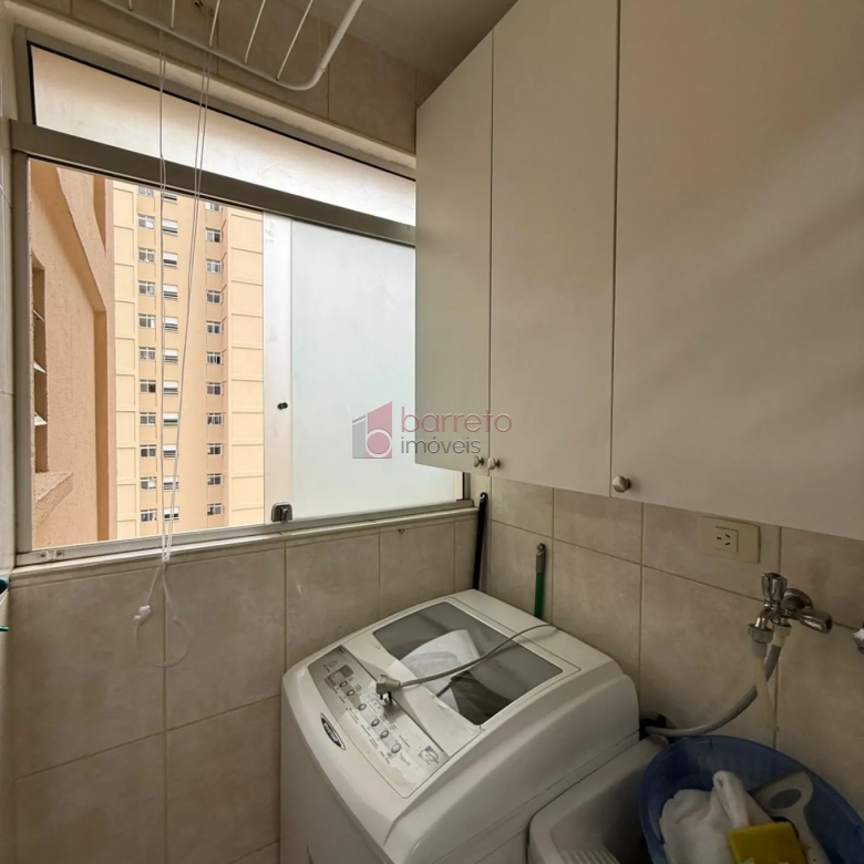 APARTAMENTO MOBILIADO COM 03 QUARTOS À VENDA NO EDIFÍCIO NAPOLI – JUNDIAÍ/SP