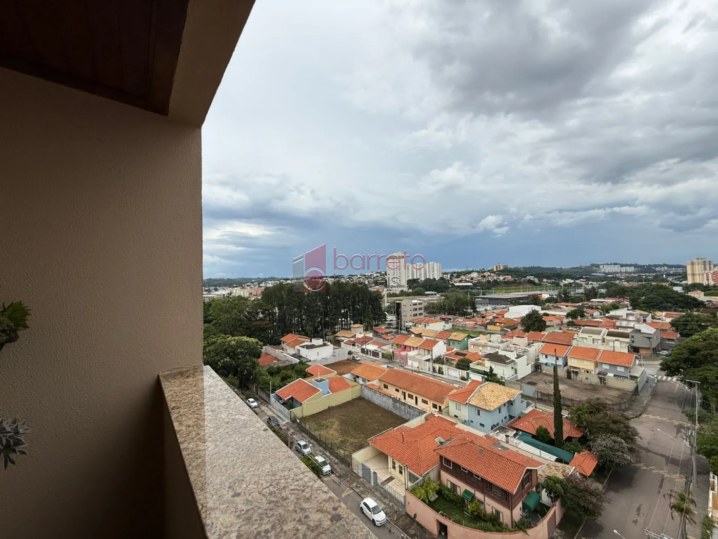 APARTAMENTO MOBILIADO COM 03 QUARTOS À VENDA NO EDIFÍCIO NAPOLI – JUNDIAÍ/SP