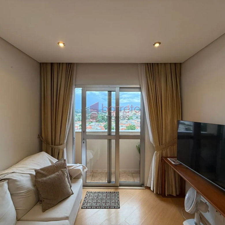 APARTAMENTO MOBILIADO COM 03 QUARTOS À VENDA NO EDIFÍCIO NAPOLI – JUNDIAÍ/SP