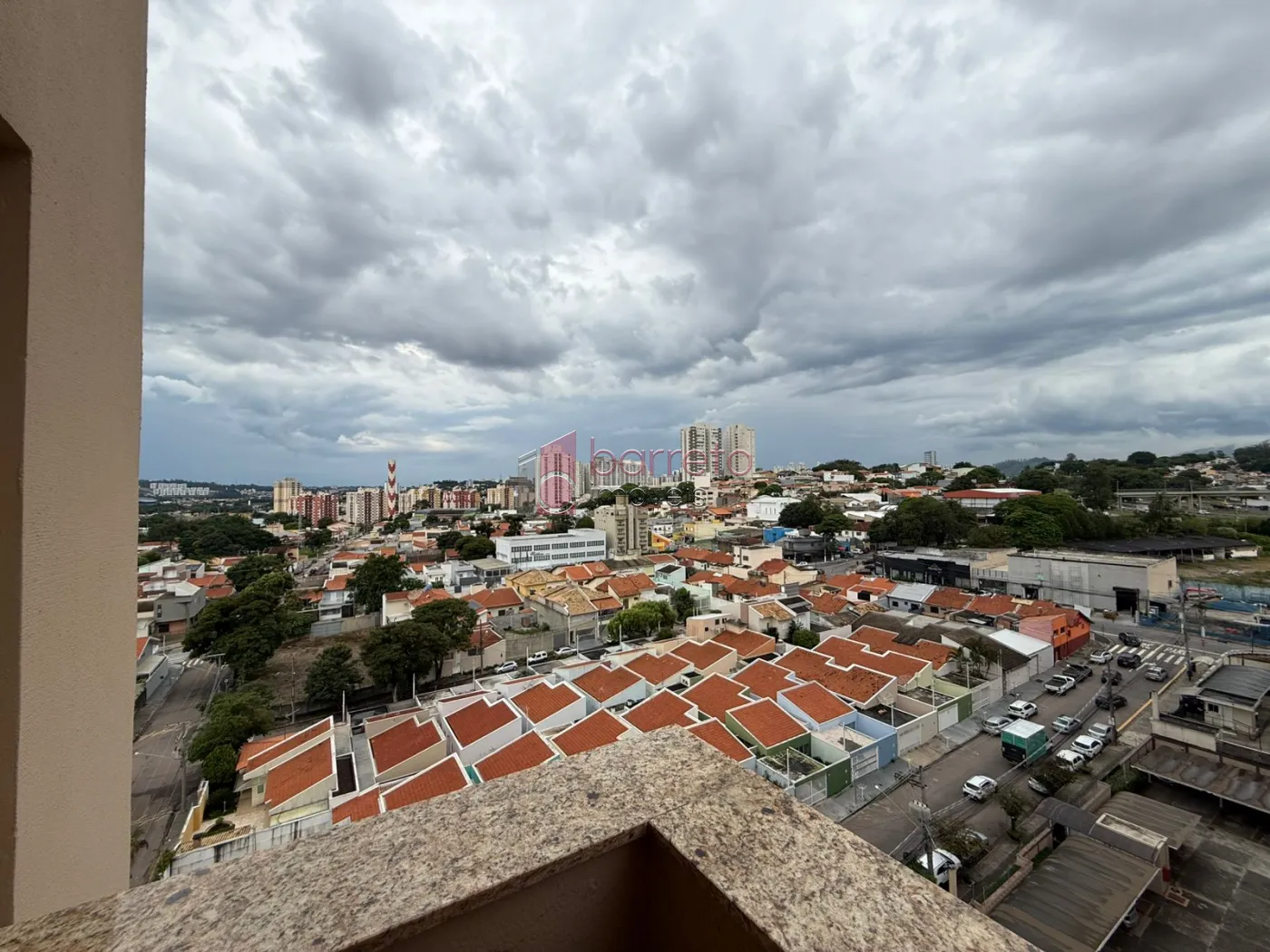 APARTAMENTO MOBILIADO COM 03 QUARTOS À VENDA NO EDIFÍCIO NAPOLI – JUNDIAÍ/SP