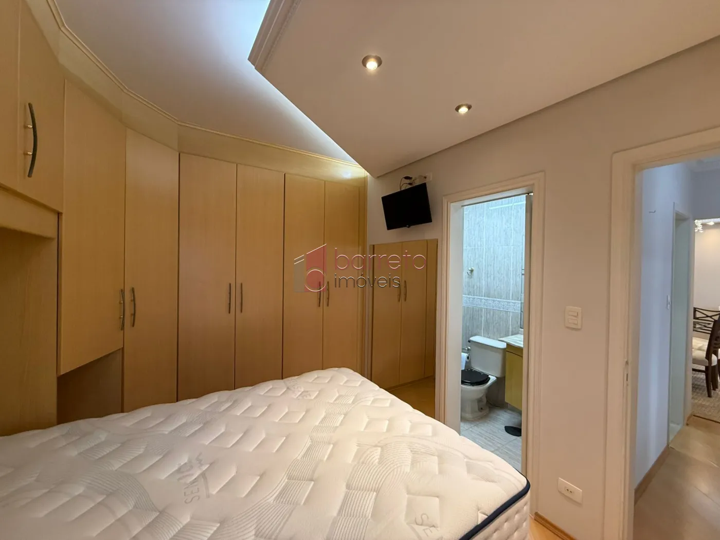 APARTAMENTO MOBILIADO COM 03 QUARTOS À VENDA NO EDIFÍCIO NAPOLI – JUNDIAÍ/SP