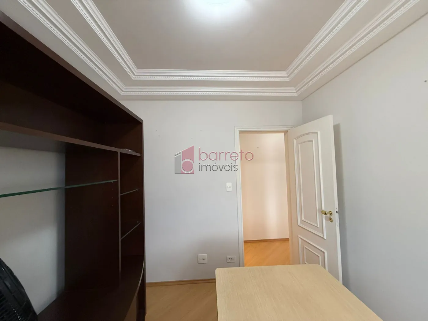 APARTAMENTO MOBILIADO COM 03 QUARTOS À VENDA NO EDIFÍCIO NAPOLI – JUNDIAÍ/SP