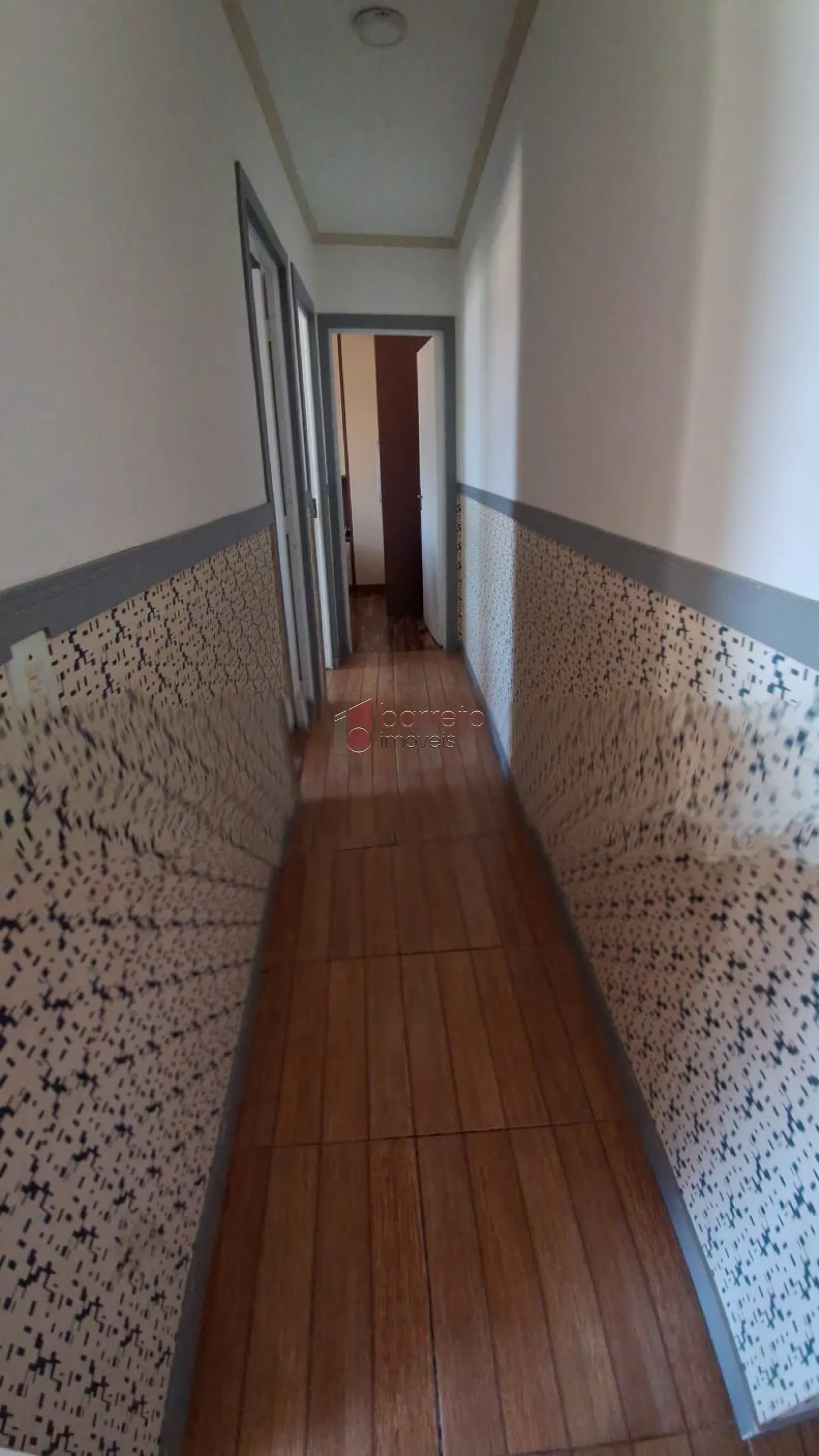 APARTAMENTO SEMIMOBILIADO À VENDA NO CONDOMÍNIO TRENTINO NA REGIÃO DA COLÔNIA EM JUNDIAÍ/SP